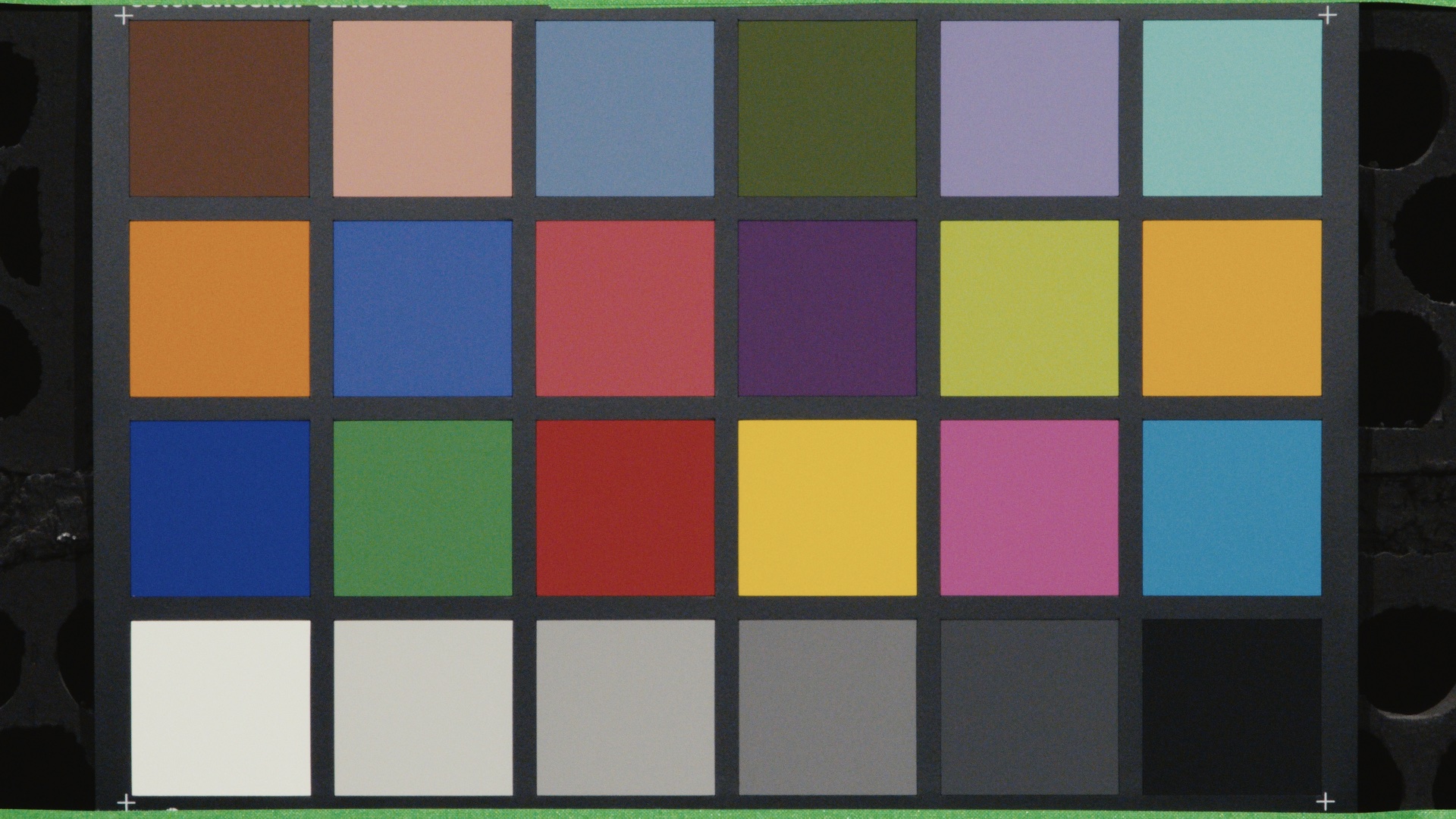 Venice 2 - Colorchecker con escala de grises igualada mediante transformación 1D